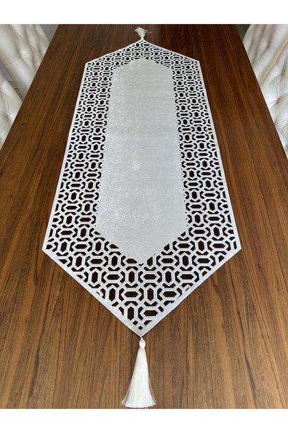 Trendy Model Ecru Color Velvet Fabric Underneath Black Tulle Table Cloth Runner