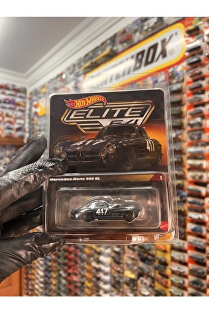 HOT WHEELS Collectors 2025 RLC Exclusive 1964 Mercedes Benz 600