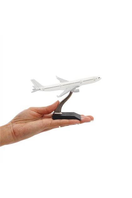 - Maket Uçak - Airbus A330-300 1/400 Metal Gövde - Beyaz Özel Tasarım Model Uçak