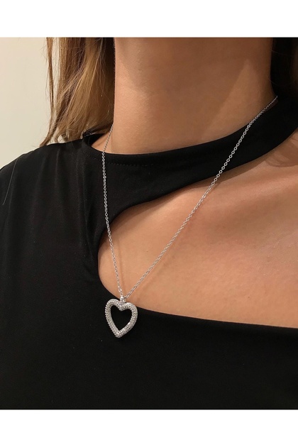 Heart pendant with Zircon Stone Embroidery on Silver Color