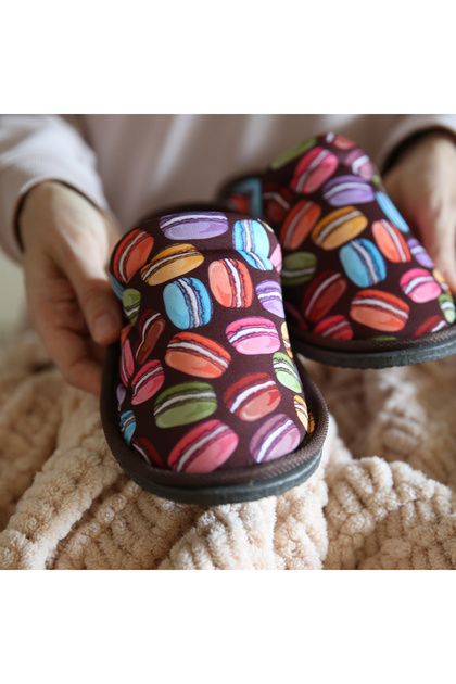 Unisex Brown Macaron Patterned Soft Sole Home Slippers