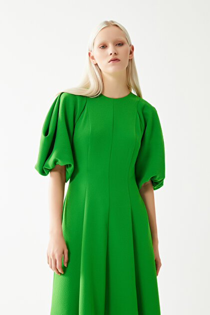 Jus De Pommes GREEN BALLOON SLEEVES PLEATED MIDI DRESS- Trendyol
