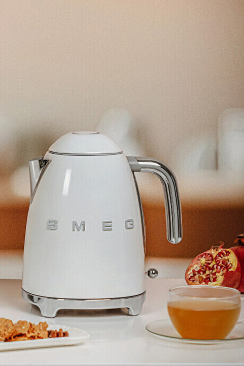 Smeg 50's Style Beyaz Su Isıtıcı Kettle Klf03wheu