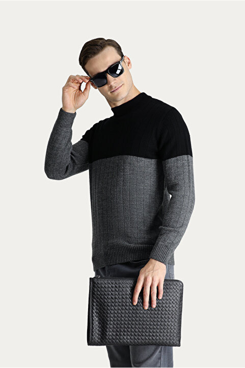 Kiğılı Bisiklet Yaka Slim Fit Dar Kesim Desenli Triko Kazak