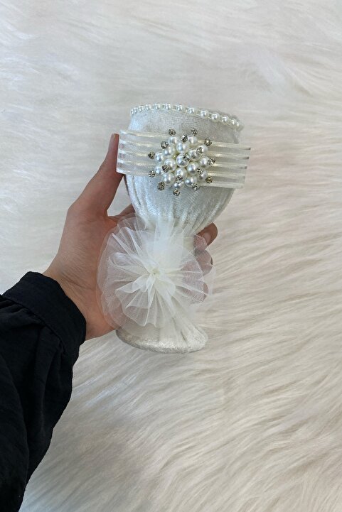 ZEYMERADE Beyaz Düğün Nikah Takı İçin İğnelik Gümüş Broşlu, Kına Gecesi Gelin Söz Nişan Sünnet İğnedanlık