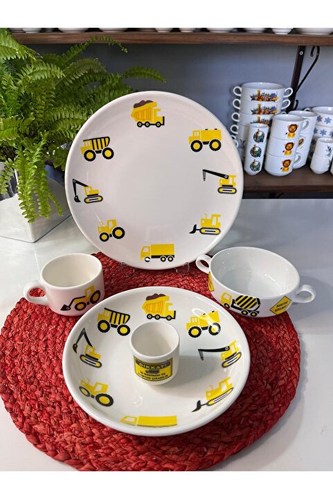 TEBAK COLLECTION İŞ MAKİNALARI KEPÇE KAMYON DESENLİ 5 parça ÇOCUK BEBEK YEMEK TAKIMI BESLENME SETİ