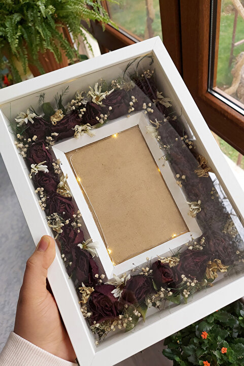 Verda Çerçeve Ledli 25x35 Cm Üçgen Fotoğraf Alanlı Model Tasarım Gül Kutusu Anı Çerçevesi! Isimsiz Ledli!