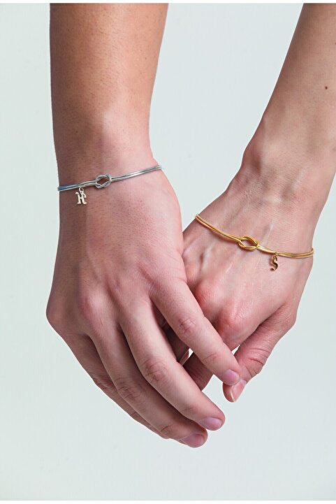 HomSilverjewelry 925 Ayar Gümüş Kişiye Özel Harfli Sonsuz Bağlılık Düğüm Tasarımlı Kadın/Erkek Unisex Bileklik 2 Adet