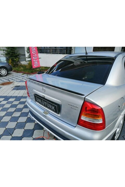Genel Markalar Opel Astra G Bagaj Üstü Spoiler Piano Black Parlak Siyah