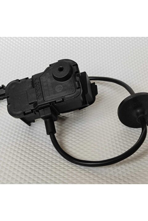 Genel Markalar Golf, Polo Depo Kapak Kilit Motoru (oem) 5c6810773h 5c6810773k