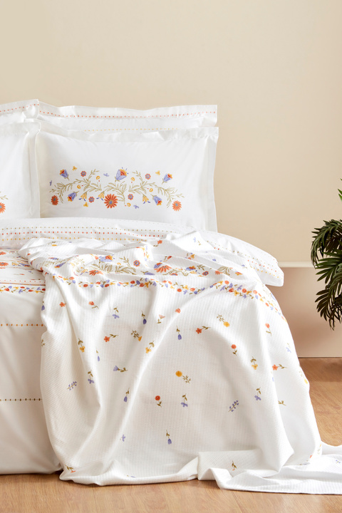 Karaca Home Clarice %100 Pamuk Çift Kişilik Nevresim Pike Takımı Multicolor