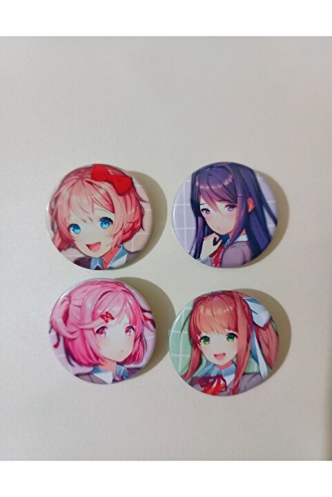 kleeyiseviyorum Doki Doki Edebiyat Kulübü Buton Rozet 4 Adet 37mm