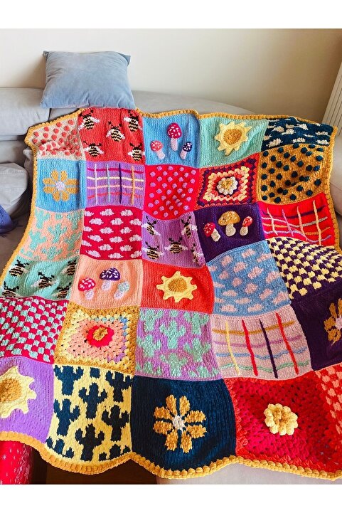 Flux Design Factory El Örgüsü Kadife Patchwork Tasarım Koltuk Şalı