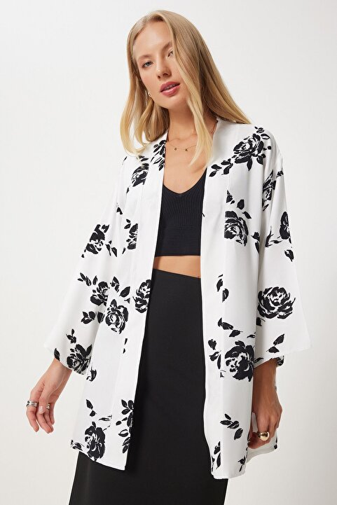 Happiness İstanbul Kadın Beyaz Desenli Viskon Kimono EN00615