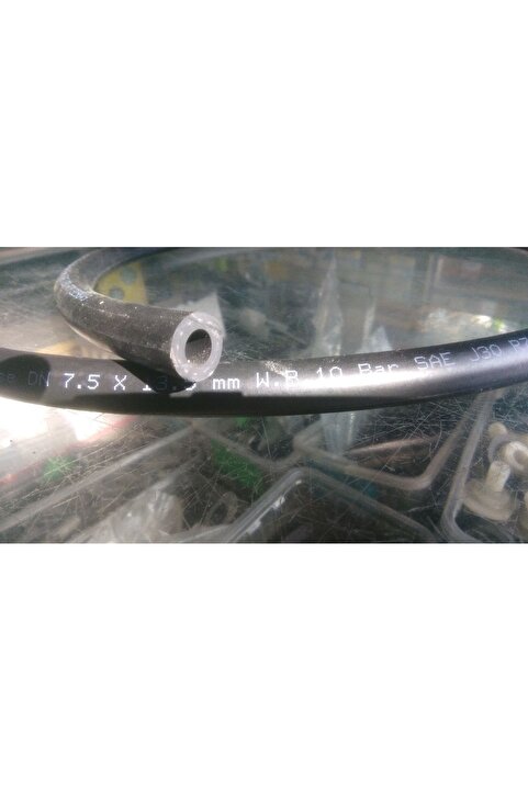 OTO BEK ÜNİVERSEL BENZİN HORTUM 8 LİK KALİTELİ 1 METRE