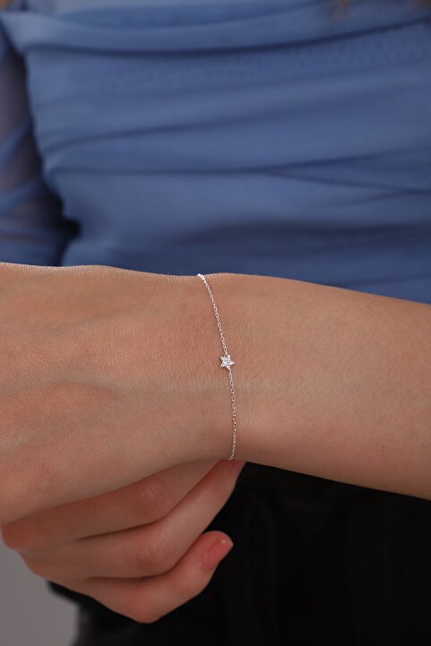 Bilsen Store Kadın 925 Ayar Gümüş Zincirli Mini Yıldız Bileklik