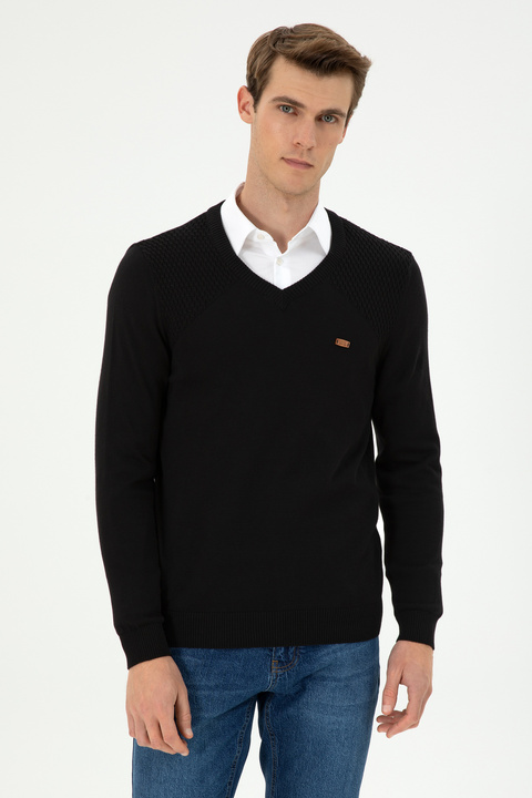 U.S. Polo Assn. Erkek Slim Fit V Yaka Siyah Kazak 50297063-VR046