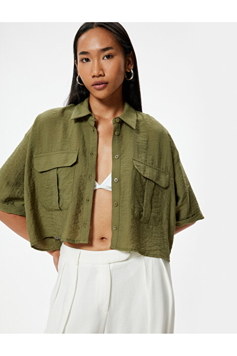 Koton Oversize Crop Gömlek Kısa Kollu Kapaklı Cep Detaylı Viskoz Kumaş