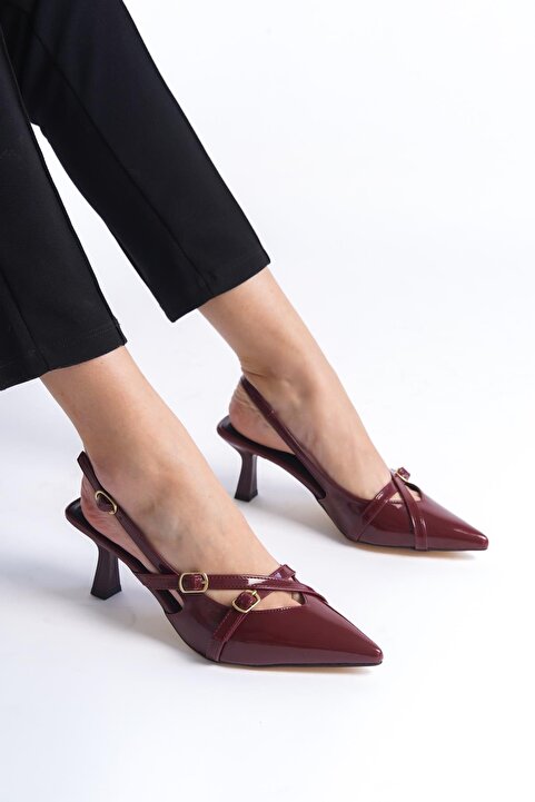 Bak Store Cherry Red Bordo Rugan Gold Tokalı Kadın Topuklu Ayakkabı Stiletto Sivri Burun