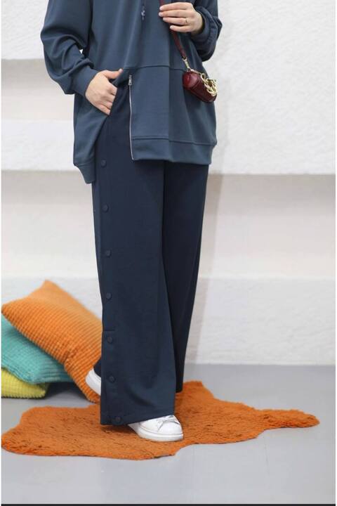 Suede Style 5581 Yanları Düğme Detaylı Rahat Salaş Kadın Pantolonu
