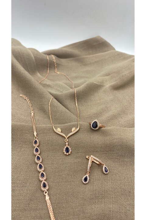 SURA SILVER SAFİR DAMLA MODEL 925 AYAR ROSE GÜMÜŞ SET (KOLYE,KÜPE,BİLEKLİK VE AYARLANABİLİR YÜZÜK)