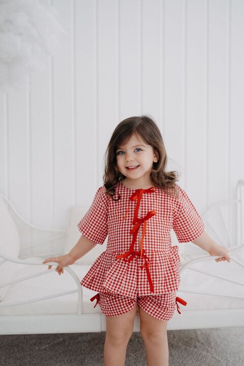 ilo and friends Bows In Red Kırmızı Ekoseli Ve Fiyonklu Kız Çocuk Pijama Üstü