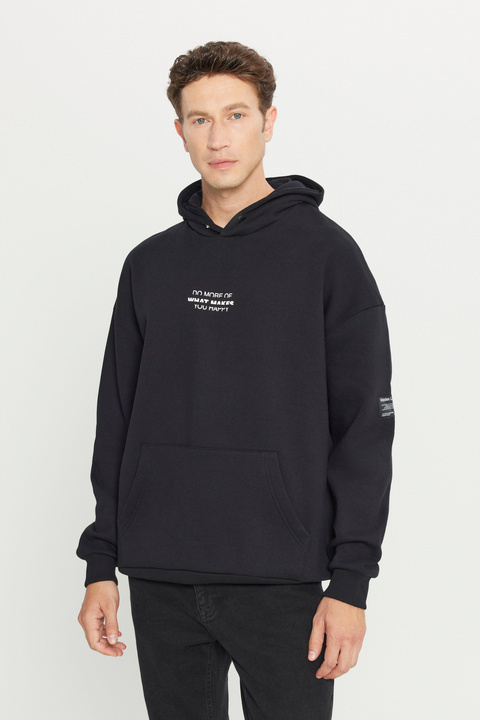 AC&Co / Altınyıldız Classics Erkek Siyah Oversize Fit Bol Kesim Kapüşonlu Içi Polarlı 3 Iplik Pamuklu Sweatshirt