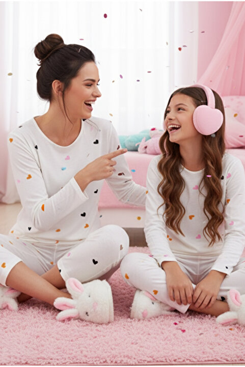 Siyah İnci beyaz renkli kalp desenli Pamuklu Pijama Takımı