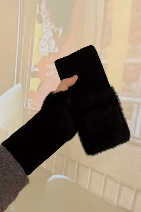 Hitit Socks Kadın 1 Çift Kışlık Parmaksız Termal Esnek Polarlı Peluş Eldiven