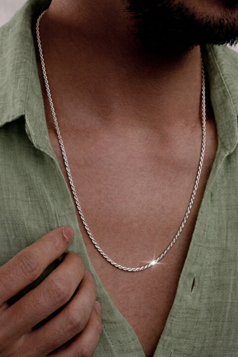 Ricco Jewellery 925 Ayar Gümüş Old Money Kalemli Burma Halat Kolye