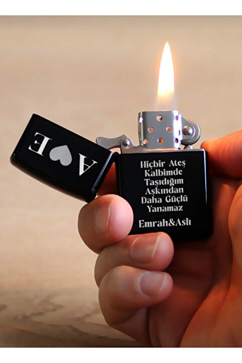 İŞTE BU Kişiye Özel İsimli ve Yazılı Benzinli Zippo Çakmak