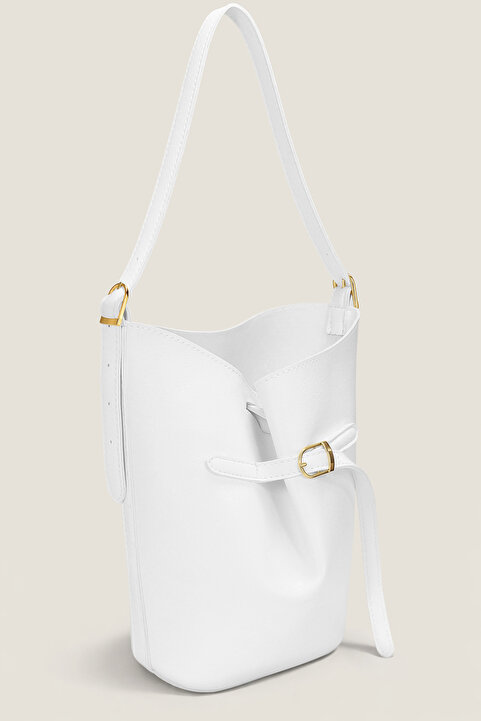 Housebags Luna Beyaz Bucket Omuz Çantası - Ayarlanabilir Omuz Askılı, Gold Aksesuarlı