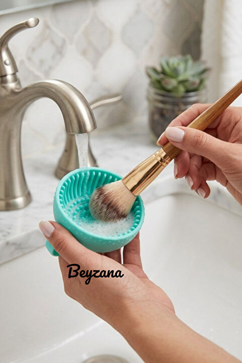 BEYZANA 1 Adet Karışık Renk Silikon Makyaj Fırçası Temizleme Aparatı