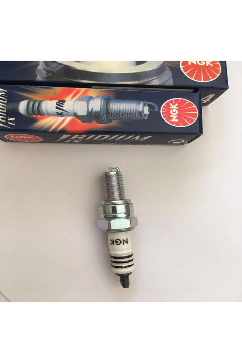 NGK CR9EIX iridium Buji