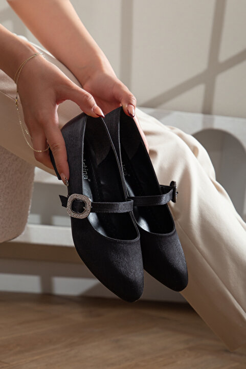ZSHOES Kadın Baretli Saten Desenli Ortopedik Babet {41/42/43 Özel Büyük Numara Dahil/İthal Malzeme}