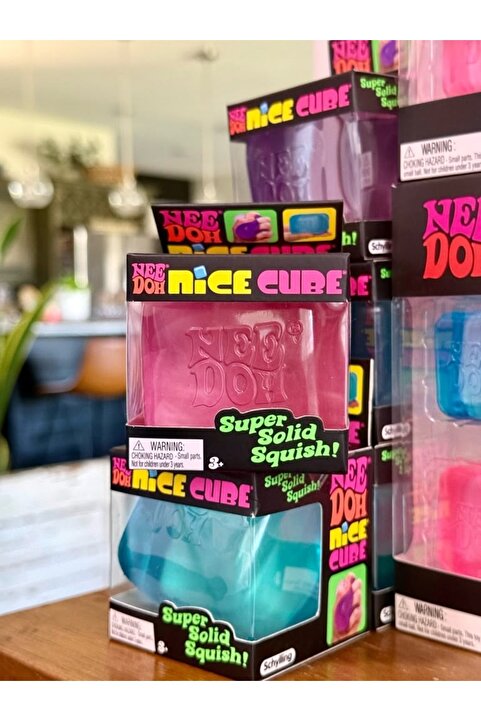 TOYTOPIA Needoh Squishy - Buz Küpü squishy (rastgele renk gelir)