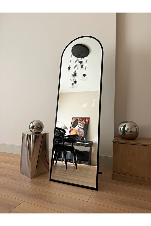 EFFE YAPI DEKOR Siyah Metal Çerçeveli 160x40 Cm Oval Ayaklı Boy Aynası