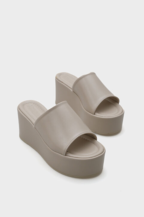 Capone Outfitters Marry Platform Hasırlı Süet Kadın Terlik
