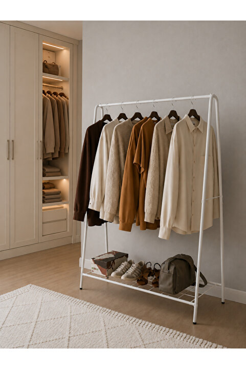 Metallica Concept Oval Telli Beyaz Butik Stil Askılık Konfeksiyon Askısı Ayaklı Askılık Elbise Askılığı Portmanto