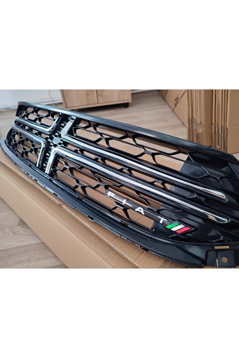 BatmanGarage Fiat Egea Uyumlu Ön Panjur Dodge Style Plastik Boyasız 2015-2020