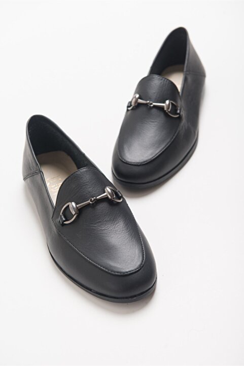 luvishoes F03 Siyah Cilt Kadın Babet