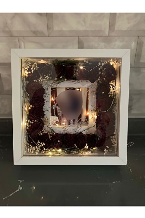 Verda Çerçeve 25x25x7 cm Ledli Fotoğraf Bölümlü Çerçeve Gül Tasarımlarınız Için