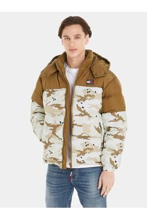 Tommy hilfiger camo store bomber