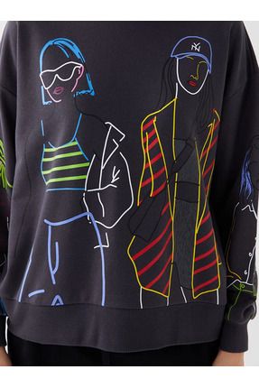 Playful moschino sweats from the movie little sales
