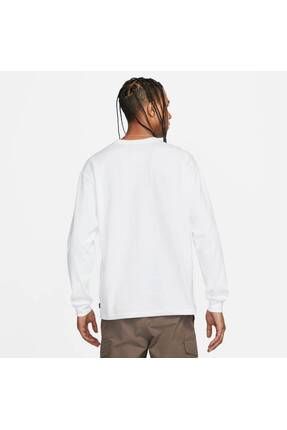 Nike sportswear essential tee top