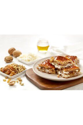 Çengelköy 2'li Set - Cevizli Dutlu Börek ve Kıymalı Kol Böreği STK02704
