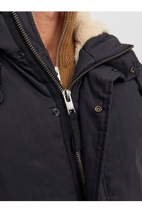 Under armour fishtail jacket on sale