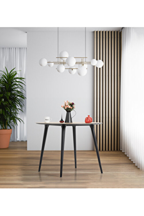 banket tezgahı hanglamp ile yuvarlak yemek masası
