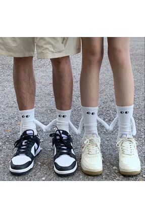 BAW 2 Adet Beyaz Mıknatıslı El Ele Tutuşan Çorap Arkadaşlık Spor Çorabı : Eğlenceli Ve Konforlu