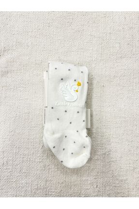 KATAMİNO kız bebek pamuklu külotlu çorap kabartmalı kuğu desenli